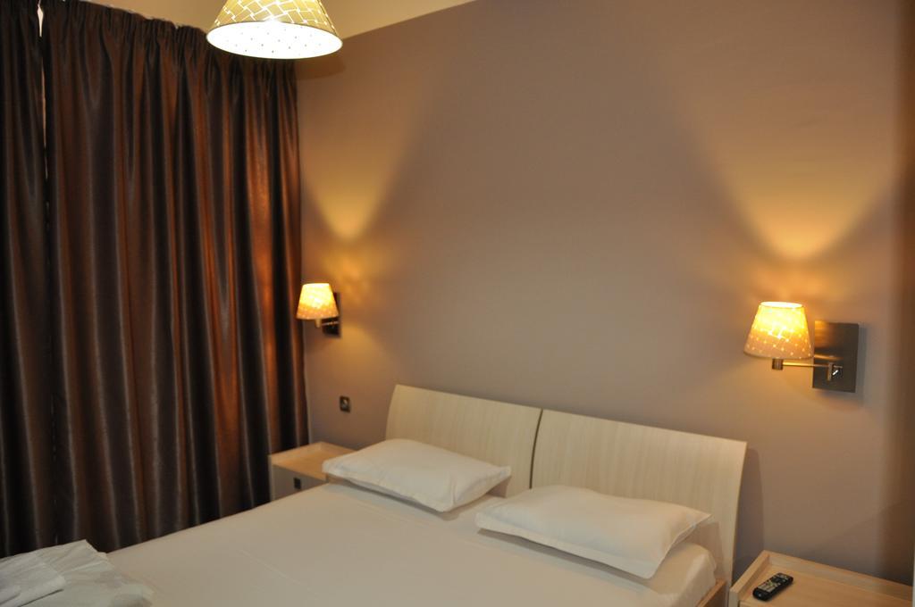 Black Sea Brееze Apartment Варна Экстерьер фото