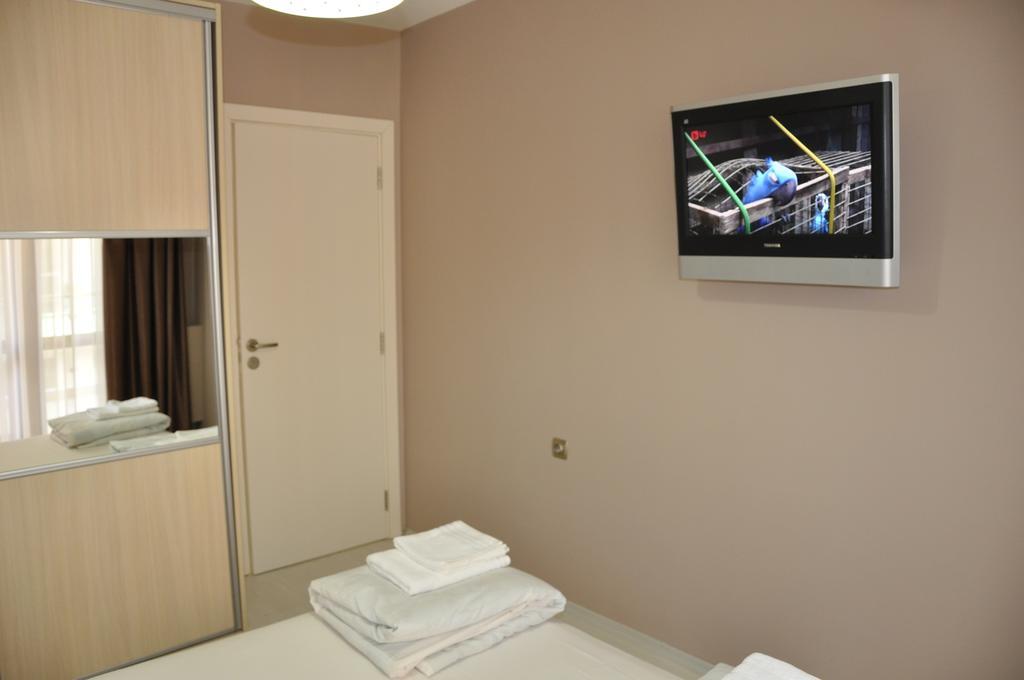 Black Sea Brееze Apartment Варна Экстерьер фото